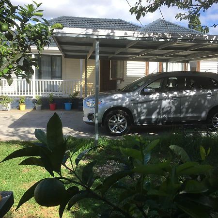 At Homestay Auckland Exterior photo